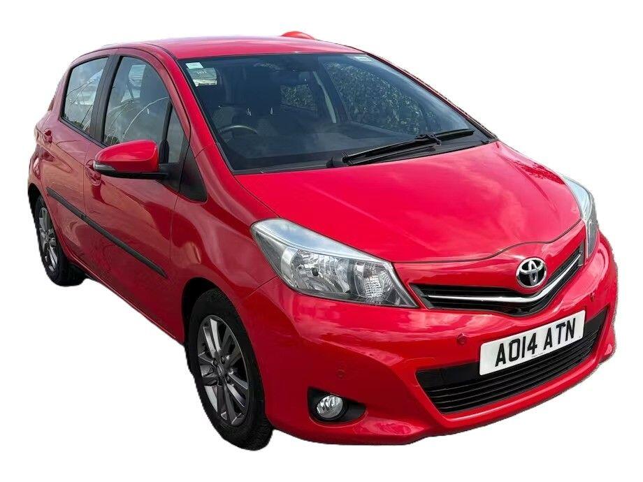 1.33 Dual VVT-i Icon Plus Hatchback 5dr Petrol Multidrive S Euro 5 (99 ps)